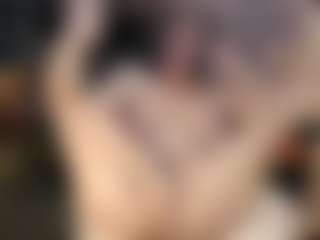 Live cam show with ranchgal - Housewife on SinfulBabes