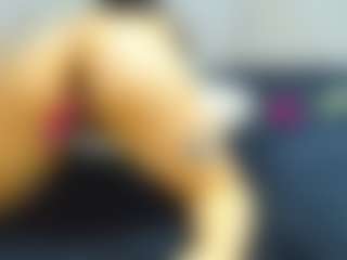 roxytattoo's Live Sex Cam Show