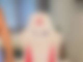Live cam show with Tanita-Moon - Body Massage on intimatelivegirls.com
