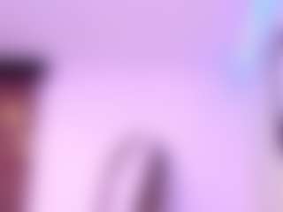 EMMAA-WALTON's Live Sex Cam Show