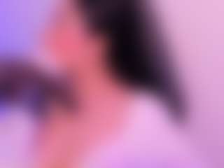 Live cam show with EMMAA-WALTON - Cum In Pussy on Camsoda