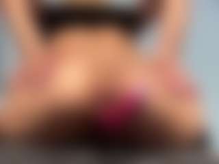 Live cam show with EvaMester - Camel Toe on Camsoda