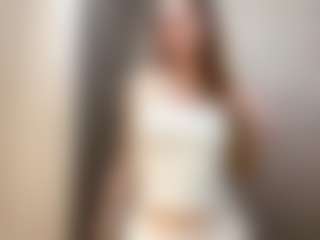 Live cam show with IrmgardFitzrandolph - Shower on crypto-cams