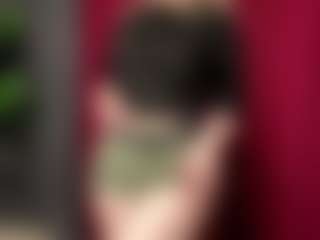 MarioVandewater MILF webcam performer live streaming