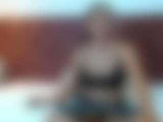 Live cam show with NoiraVale - Domination on Camsoda