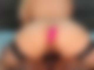 sophie-yefry's Live Sex Cam Show