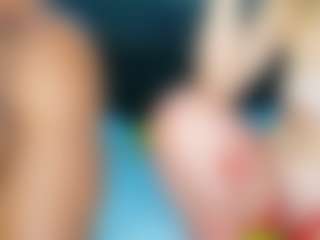 sophie-yefry's Live Sex Cam Show
