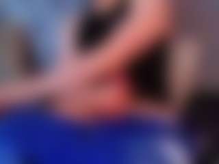 Live cam show with WilliamJensen - Tease on Milf Play