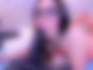 Live cam show with AliiceVance - Petite on Camsoda