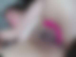 Live cam show with Emilyn-hot - Australian on Camming Site | colombia