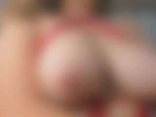 IrinaSiilver's Live Sex Cam Show