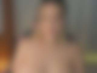 IrinaSiilver's Live Sex Cam Show