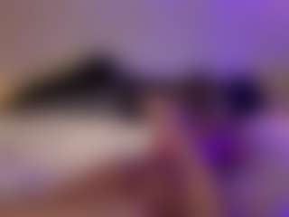 Live cam show with Britney Foxx - Bath on live18s.com