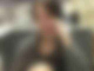 Live cam show with TessaVahey - Hairy on boobsie.com