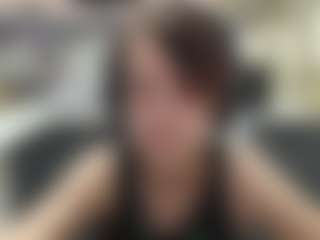Live cam show with TessaVahey - Eating Pussy on Gym Cam Girls