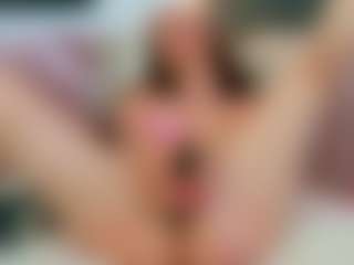 Live cam show with Ammira - Handjob on https://playwithruby.com