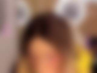 Yakitaii's Live Sex Cam Show