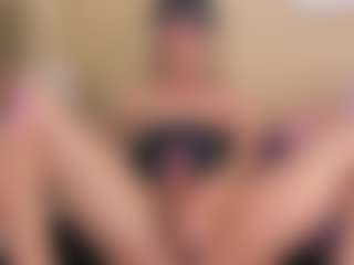 Yakitaii's Live Sex Cam Show