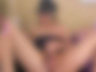 Yakitaii's Live Sex Cam Show