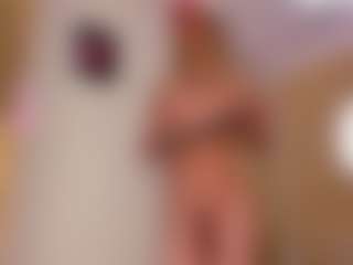 Yakitaii's Live Sex Cam Show