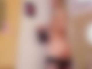 Yakitaii's Live Sex Cam Show