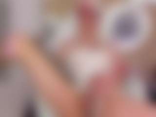 Yakitaii's Live Sex Cam Show