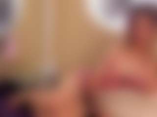 Live cam show with Yakitaii - Blonde Hair on TastyBlacksLive