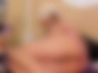 Yakitaii's Live Sex Cam Show