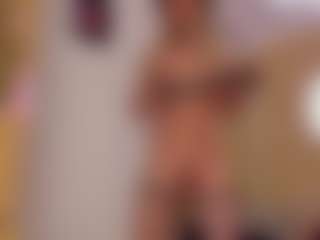 Yakitaii's Live Sex Cam Show