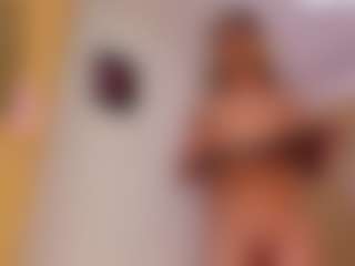 Yakitaii's Live Sex Cam Show