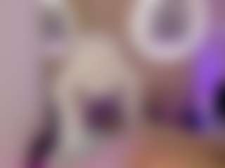 Live cam show with Yakitaii - Caucasian on Camsoda