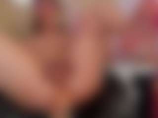 Yakitaii's Live Sex Cam Show