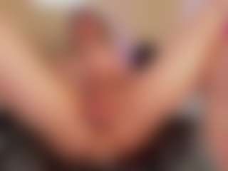 Yakitaii's Live Sex Cam Show