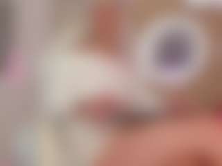 Yakitaii's Live Sex Cam Show
