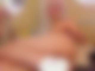 Live cam show with Yakitaii - Big Cock on live18s.com