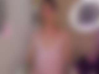 Yakitaii's Live Sex Cam Show