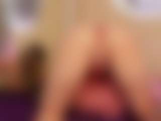 Yakitaii's Live Sex Cam Show