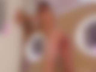 Yakitaii's Live Sex Cam Show