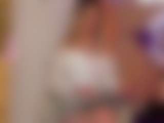Live cam show with Yakitaii - Latina on Cam Slut | colombia