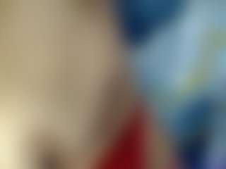 Live cam show with Yasmine - Nipple Piercings on justonemore.cc