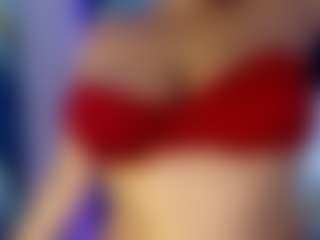 Live cam show with Yasmine - Nipple Piercings on SpunkLive