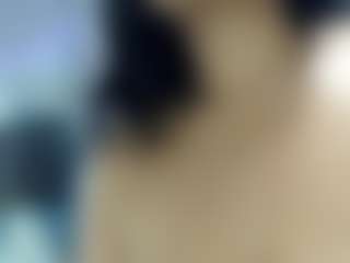 Live cam show with Yasmine - Nipple Piercings on liverealitysex.com