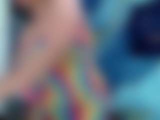 Live cam show with Yasmine - Genital Piercings on CamClone