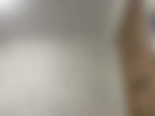 Live cam show with Helen - Public on Hubzter Live