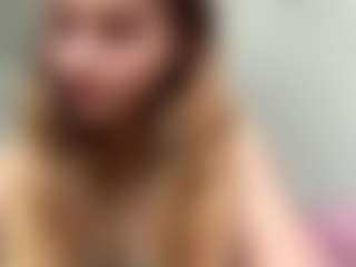 Live cam show with Helen - Average on Streamer API
