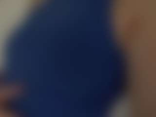 Agatha's Live Sex Cam Show
