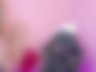 Live cam show with Jullieee - Thin on TeamSkeetLive