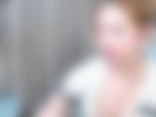 Jullieee's Live Sex Cam Show