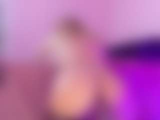 Live cam show with Jullieee - BBW Small Tits on fuck-show.com