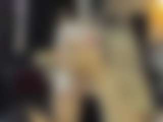 Jullieee's Live Sex Cam Show